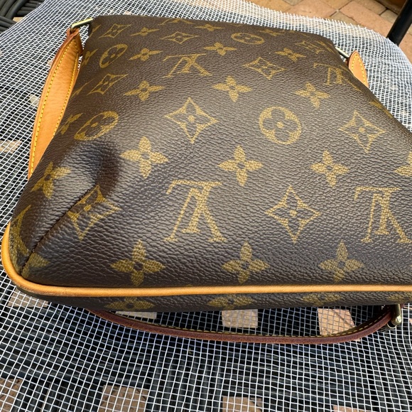 LOUIS VUITTON. Musette PM, COA included. - Picture 9 of 13